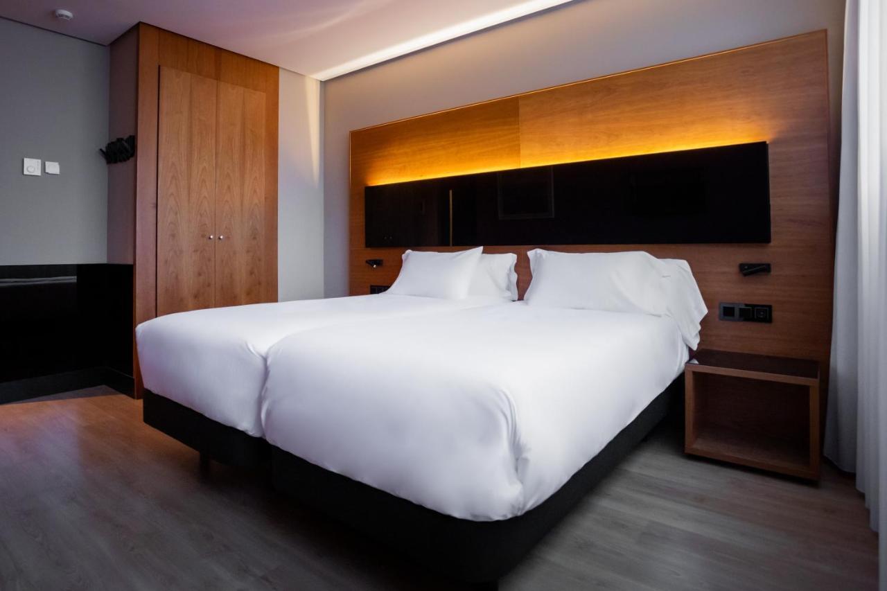 Hq La Galeria Hotel บูร์โกส ภายนอก รูปภาพ