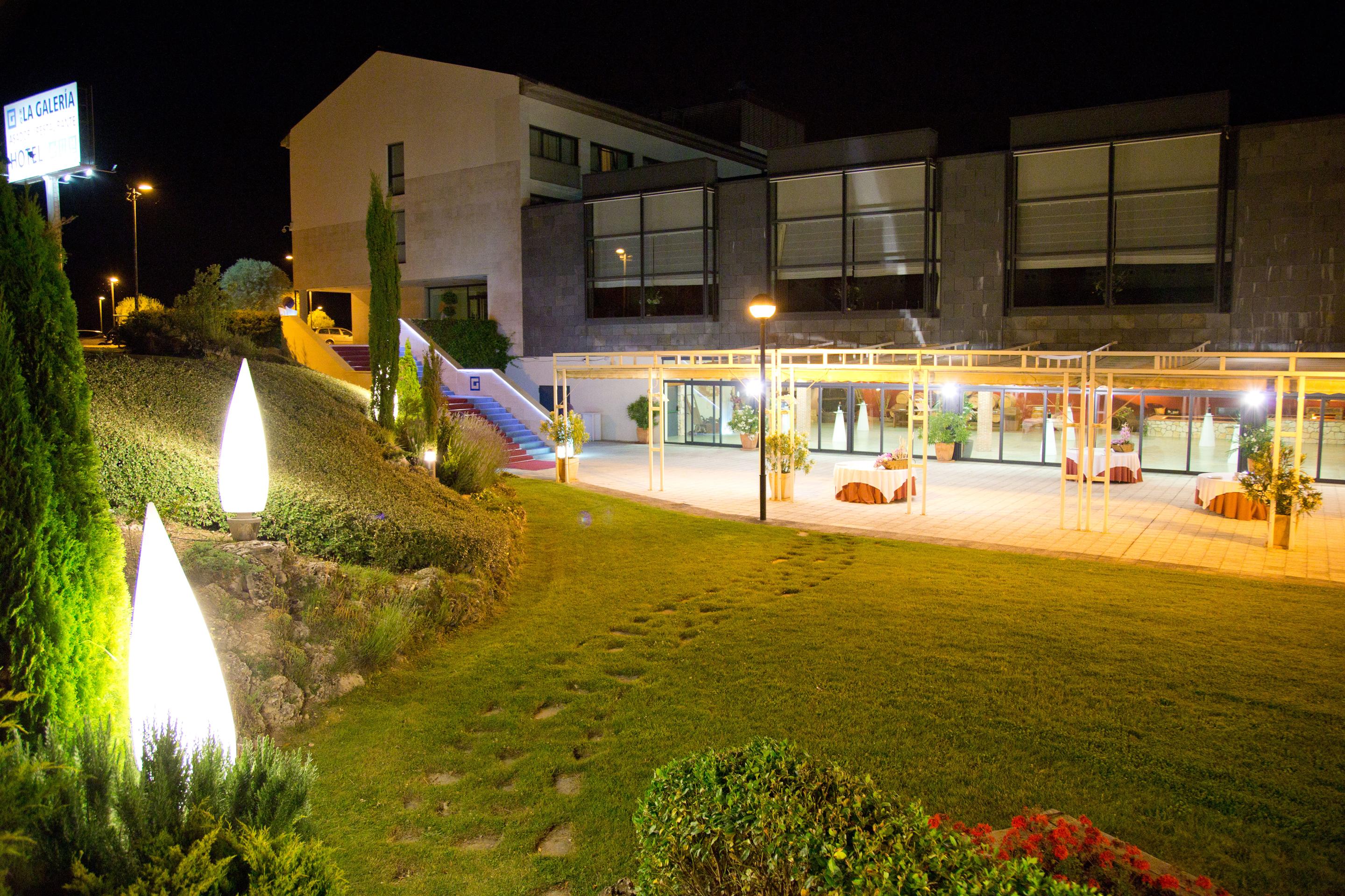 Hq La Galeria Hotel บูร์โกส ภายนอก รูปภาพ